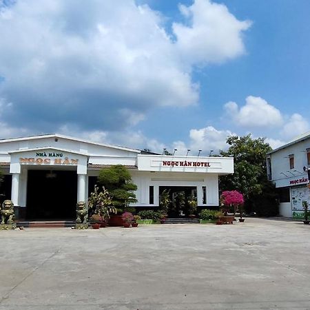 Khach San Ngoc Han Ap Vinh Phu Luaran gambar