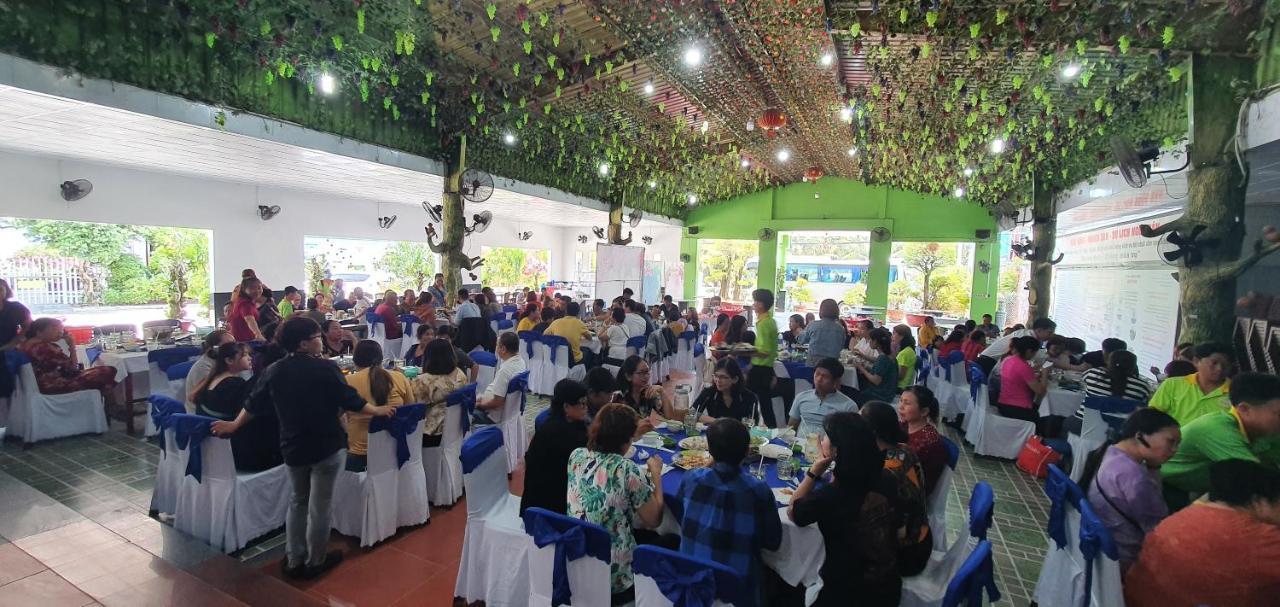 Khach San Ngoc Han Ap Vinh Phu Luaran gambar